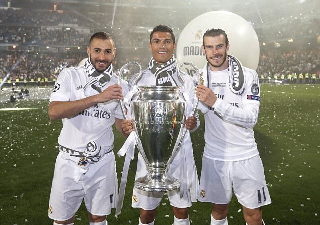 德杯22日赛果与未来赛程：TES与iG会师半决赛