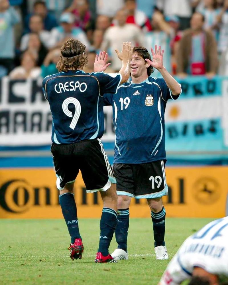 iG赛后群访：Mole浅谈塞拉斯 称皇冠还是比推推棒好些